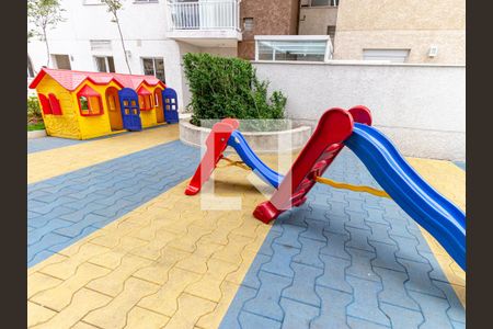 Apartamento para alugar com 57m², 2 quartos e 1 vaga Apartamento para alugar com 57m², 2 quartos e 1 vagaÁrea comum - Playground