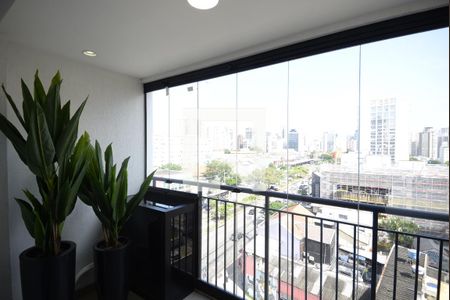 Varanda de kitnet/studio à venda com 1 quarto, 28m² em Vila Mariana, São Paulo