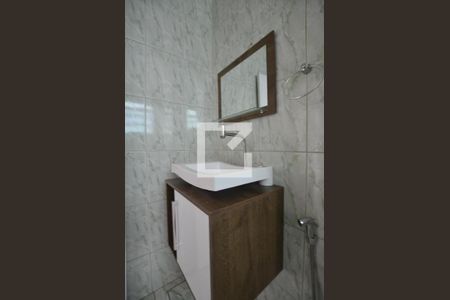 Apartamento à venda com 58m², 2 quartos e 1 vagaBanheiro Social