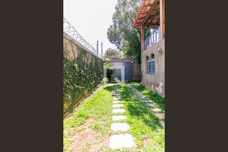 Casa à venda com 315m², 3 quartos e 8 vagasGaragem