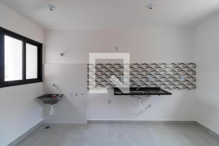 Cozinha e Área de Serviço de apartamento à venda com 2 quartos, 38m² em Vila Paranagua, São Paulo