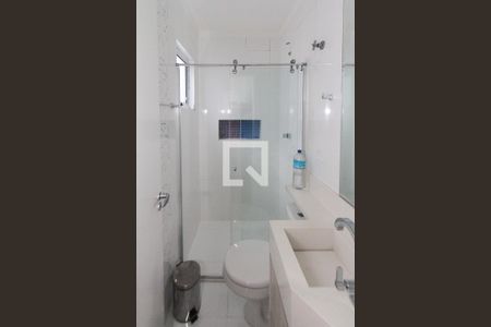 Casa à venda com 143m², 3 quartos e 2 vagasBanheiro Social