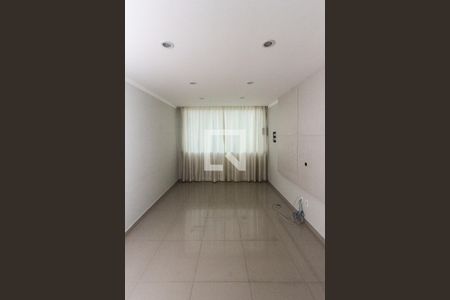 Sala de casa para alugar com 3 quartos, 143m² em Capão do Embira, São Paulo