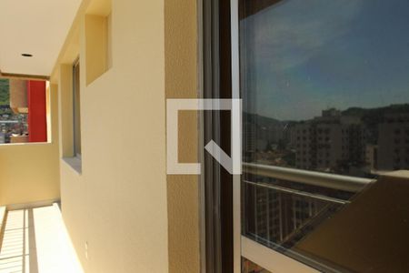 Apartamento à venda com 76m², 3 quartos e 1 vagaSacada