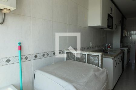 Apartamento à venda com 76m², 3 quartos e 1 vagaÁrea de Serviço