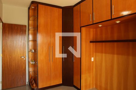 Apartamento à venda com 76m², 3 quartos e 1 vagaQuarto 1