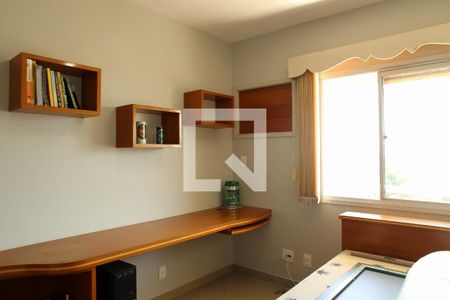 Apartamento à venda com 76m², 3 quartos e 1 vagaQuarto 2