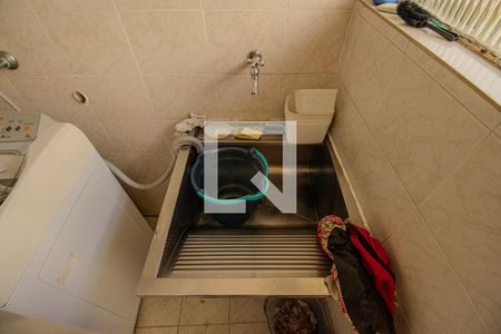 Casa à venda com 167m², 3 quartos e 2 vagas Casa à venda com 167m², 3 quartos e 2 vagasÁrea de Serviço