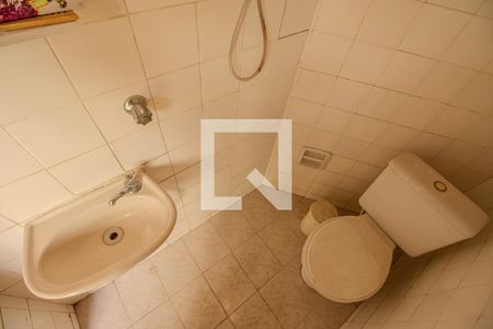 Casa à venda com 167m², 3 quartos e 2 vagas Casa à venda com 167m², 3 quartos e 2 vagasBanheiro de serviço