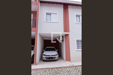 Casa de condomínio à venda com 75m², 2 quartos e 1 vagaGaragem
