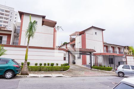 Casa de condomínio à venda com 75m², 2 quartos e 1 vagaFachada
