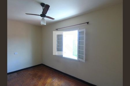 Casa à venda com 254m², 3 quartos e 3 vagasQuarto 03 andar de cima