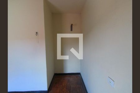 Casa à venda com 254m², 3 quartos e 3 vagasQuarto 03 andar de cima