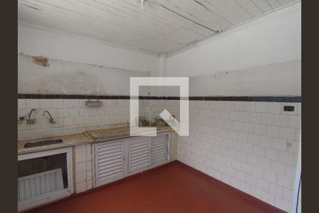 Casa à venda com 254m², 3 quartos e 3 vagasCozinha