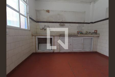 Casa à venda com 254m², 3 quartos e 3 vagasCozinha