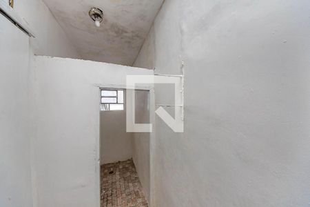 Casa para alugar com 60m², 1 quarto e 3 vagasDispensa