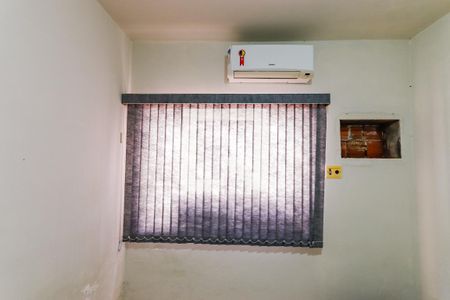 Detalhe janela quarto 1 de apartamento para alugar com 3 quartos, 90m² em Ilha do Leite, Recife