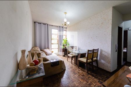 Sala de apartamento à venda com 3 quartos, 72m² em Estrela Dalva, Belo Horizonte