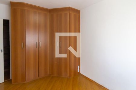 Quarto 1 de apartamento para alugar com 2 quartos, 56m² em Ipiranga, São Paulo