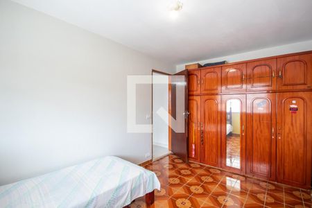Casa à venda com 200m², 3 quartos e 2 vagas Casa à venda com 200m², 3 quartos e 2 vagasSuíte 2
