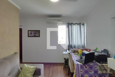 Sala de apartamento à venda com 2 quartos, 58m² em Cidade Satélite Íris, Campinas