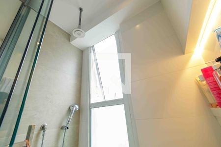 Apartamento para alugar com 98m², 2 quartos e 3 vagas Apartamento para alugar com 98m², 2 quartos e 3 vagasBanheiro Suíte 1