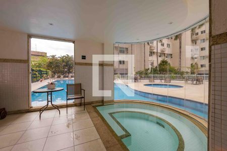 Apartamento para alugar com 98m², 2 quartos e 3 vagas Apartamento para alugar com 98m², 2 quartos e 3 vagasÁrea Comum Hidromassagem