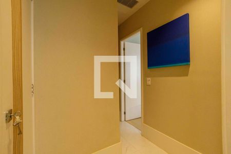 Apartamento para alugar com 98m², 2 quartos e 3 vagas Apartamento para alugar com 98m², 2 quartos e 3 vagasHall