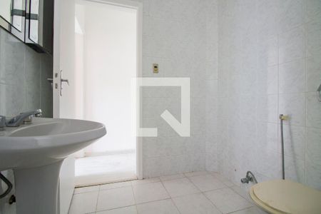 Casa à venda com 125m², 3 quartos e 2 vagasBanheiro Social