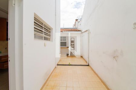 Casa à venda com 125m², 3 quartos e 2 vagasQuintal dos Fundos