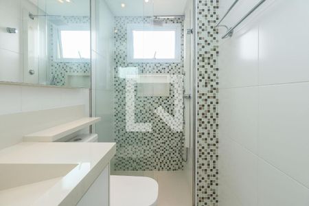 Apartamento à venda com 70m², 2 quartos e 2 vagas Apartamento à venda com 70m², 2 quartos e 2 vagasBanheiro