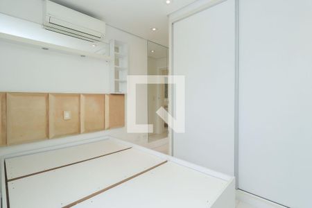Apartamento à venda com 70m², 2 quartos e 2 vagas Apartamento à venda com 70m², 2 quartos e 2 vagasSuíte