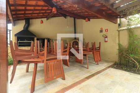 Apartamento à venda com 70m², 2 quartos e 2 vagas Apartamento à venda com 70m², 2 quartos e 2 vagasÁrea comum - Churrasqueira