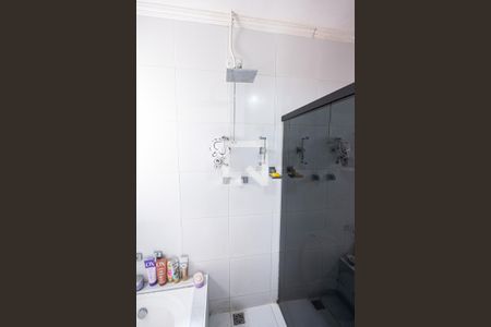 Casa para alugar com 149m², 4 quartos e 1 vaga Casa para alugar com 149m², 4 quartos e 1 vagaBanheiro Social