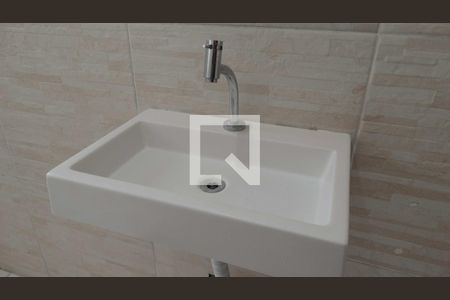 Banheiro de casa para alugar com 2 quartos, 80m² em Jaguaribe, Osasco