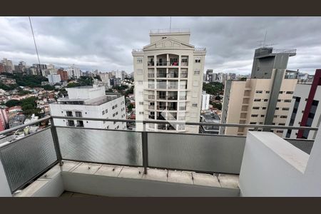 Sacada de apartamento à venda com 3 quartos, 70m² em Vila Madalena, São Paulo