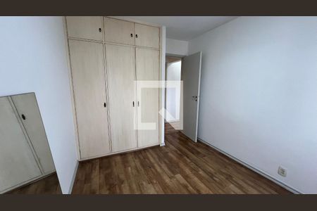 Quarto 1 de apartamento à venda com 3 quartos, 70m² em Vila Madalena, São Paulo
