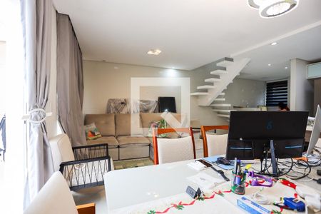 Sala de casa de condomínio para alugar com 3 quartos, 89m² em Chacaras Jardim Colibri, Cotia