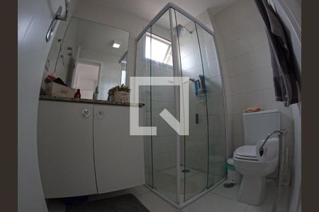Apartamento à venda com 94m², 2 quartos e 2 vagasBANHEIRO QUARTO 1 SUITE