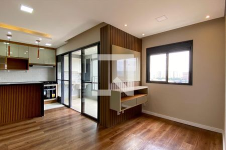 Sala de apartamento à venda com 2 quartos, 70m² em Alphaville, Barueri