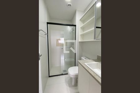 Apartamento para alugar com 70m², 2 quartos e 2 vagasBanheiro Corredor
