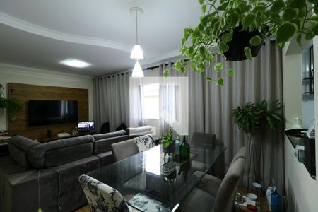 Sala de apartamento para alugar com 3 quartos, 154m² em Vila Helena, Santo André