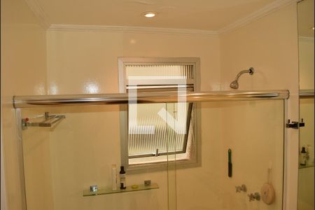 Apartamento à venda com 90m², 2 quartos e 2 vagasBanheiro da Suíte 1 