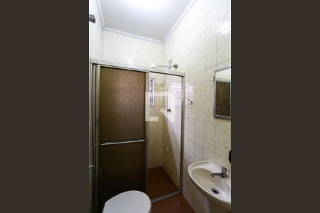 Casa para alugar com 120m², 4 quartos e 2 vagas Casa para alugar com 120m², 4 quartos e 2 vagasBanheiro