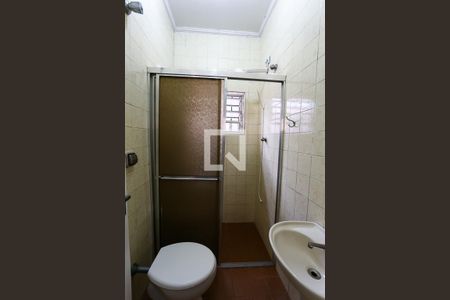 Casa para alugar com 120m², 4 quartos e 2 vagas Casa para alugar com 120m², 4 quartos e 2 vagasBanheiro