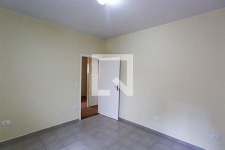 Casa para alugar com 120m², 4 quartos e 2 vagas Casa para alugar com 120m², 4 quartos e 2 vagasQuarto 2