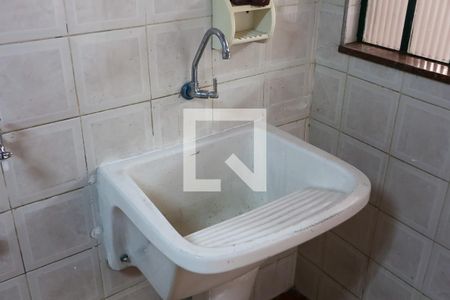 Casa para alugar com 120m², 4 quartos e 2 vagas Casa para alugar com 120m², 4 quartos e 2 vagasÁrea de Serviço