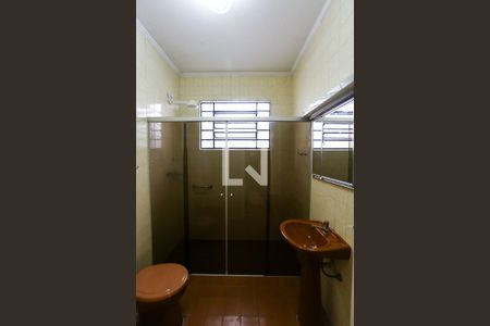 Casa para alugar com 120m², 4 quartos e 2 vagas Casa para alugar com 120m², 4 quartos e 2 vagasBanheiro