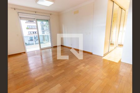 Apartamento para alugar com 246m², 4 quartos e 5 vagas Apartamento para alugar com 246m², 4 quartos e 5 vagasSuíte 3