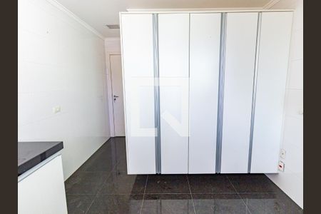 Área de Serviço de apartamento para alugar com 4 quartos, 246m² em Jardim Analia Franco, São Paulo